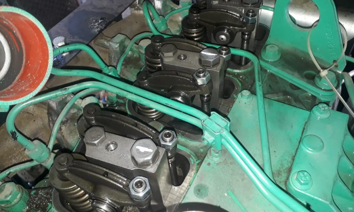 Ajuste de Valvulas Motor Cummins 6BT
